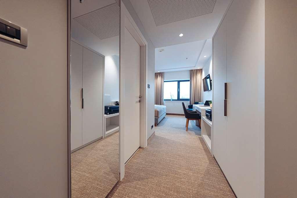 Antunovic Hotel East Sesvete Facilities photo